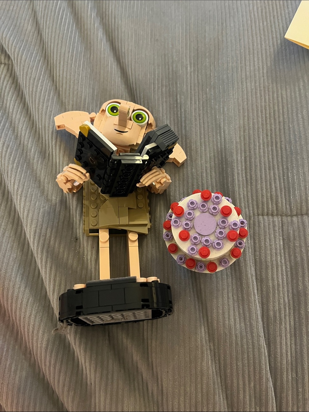 LEGO  Harry Potter Dobby the House Elf Figure with Cake Accessory - Tan & Black